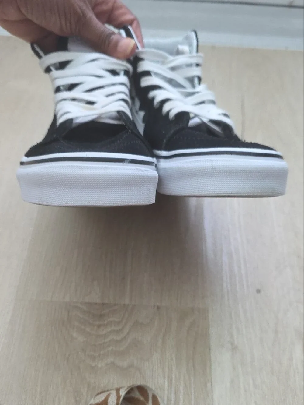 Vans Sk8-Hi Black & White Checkerboard High Top Sneakers Women Size 7.5/ Men 6.0